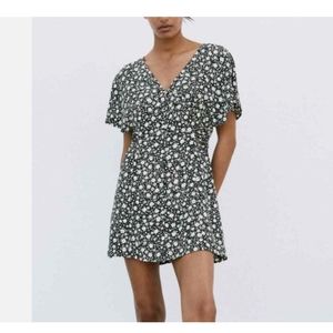 ZARA Floral Print Mini Dress Flutter Sleeve Slim Waist Spring Flowy S
